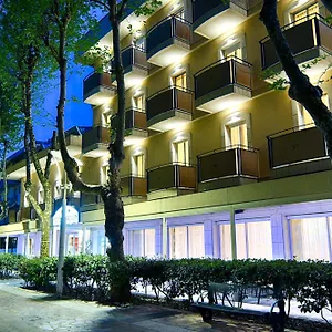 Madison Hotel